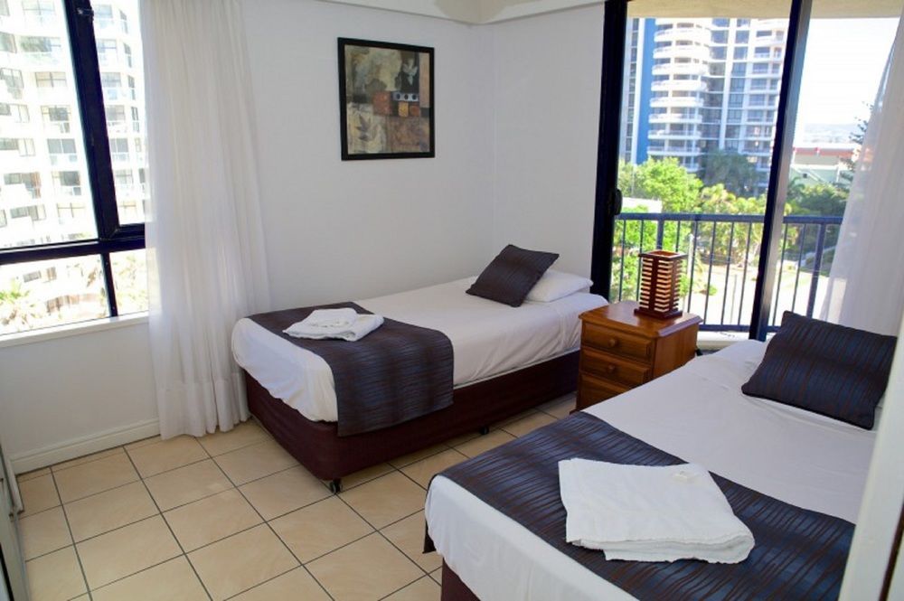 เซิร์ฟรีเจนซี่อพาร์ทเมนท์ส Aparthotel โกลด์โคสต์ ภายนอก รูปภาพ